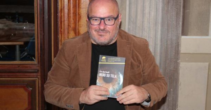 Décès soudain de Ciro Bertinelli, le manager écrivain à l’esprit raffiné, à l’âge de 59 ans